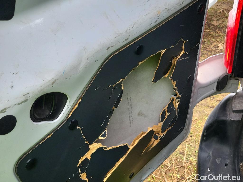  Peugeot  Expert PEUGEOT  / 2016 / 4P / furgón Furgón BlueHDi 100 S&S 6v Standard #7