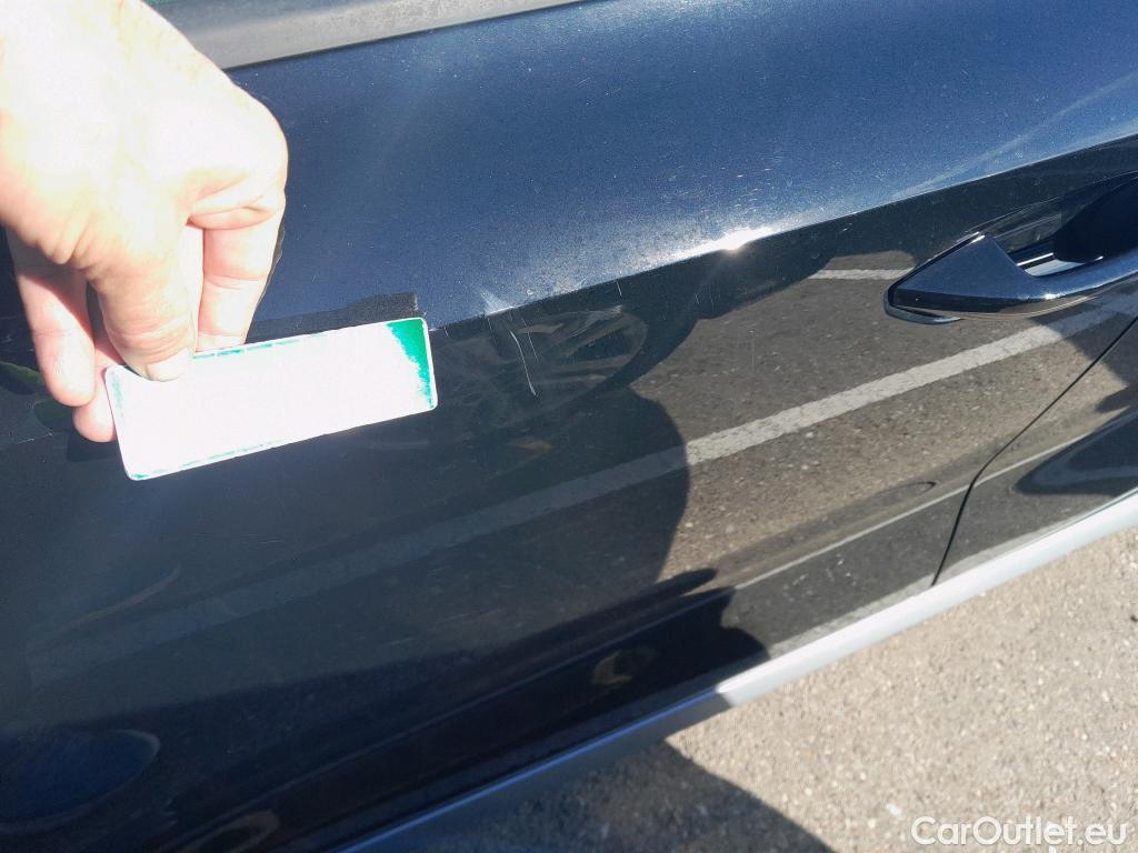  Audi  A3 AUDI  / 2020 / 5P / berlina con portón Sportback S line 40 TFSI e 150kW S tron #12