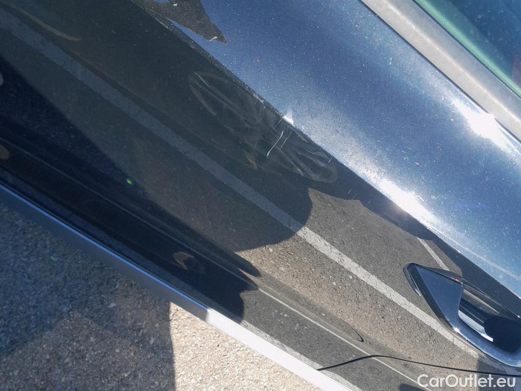  Audi  A3 AUDI  / 2020 / 5P / berlina con portón Sportback S line 40 TFSI e 150kW S tron #11