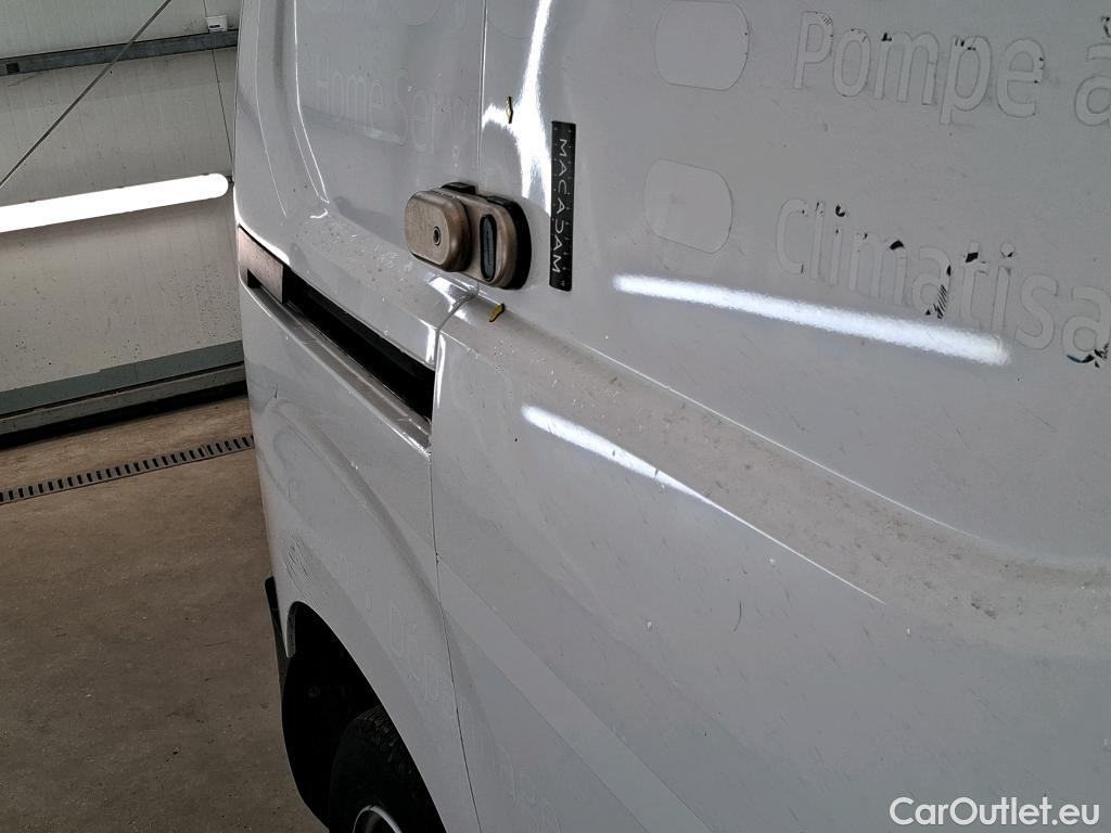  Citroen  Berlingo  Fourgon Club M 650 1.5 BlueHDi 75CV BVM5 E6dT #8