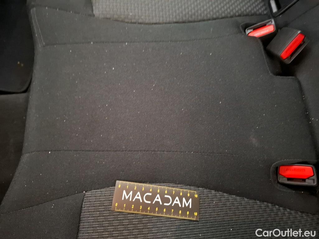  Bmw  Serie 1 BMW Série 1 / 2019 / 5P / Berline 116i DKG7 Business Design #8