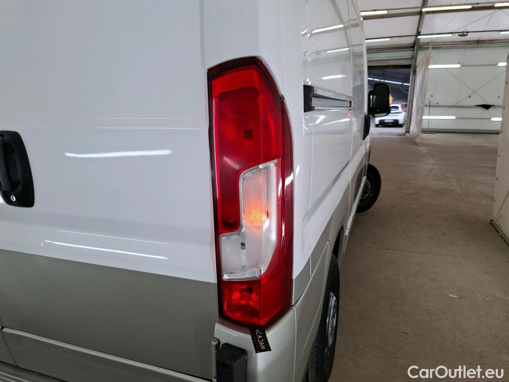  Citroen  Jumper CITROEN - VU 4p VNA 33 L1H1 BlueHDi 110 BVM6 Clubfourgon tôlé #20