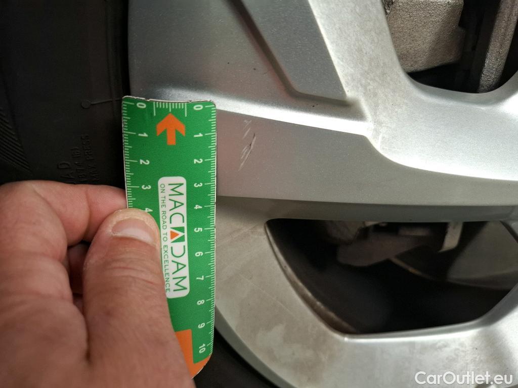  Citroen  C5 CITROEN  Aircross / 2018 / 5P / SUV Hybrid 225 ë-EAT8 Business #27