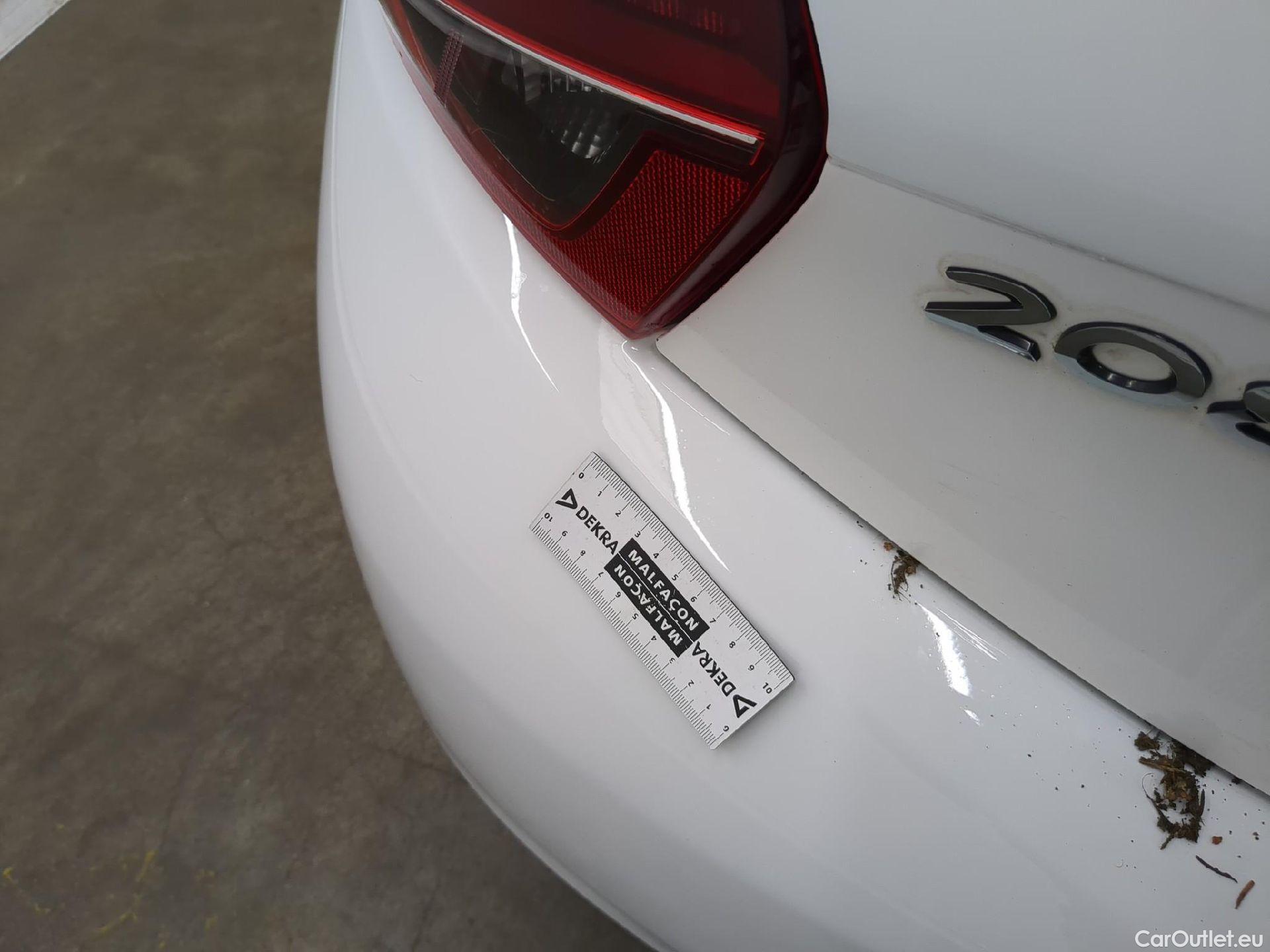  Peugeot  208  Affaire Premium Pack 1.2 80CV BVM5 E6dT #34