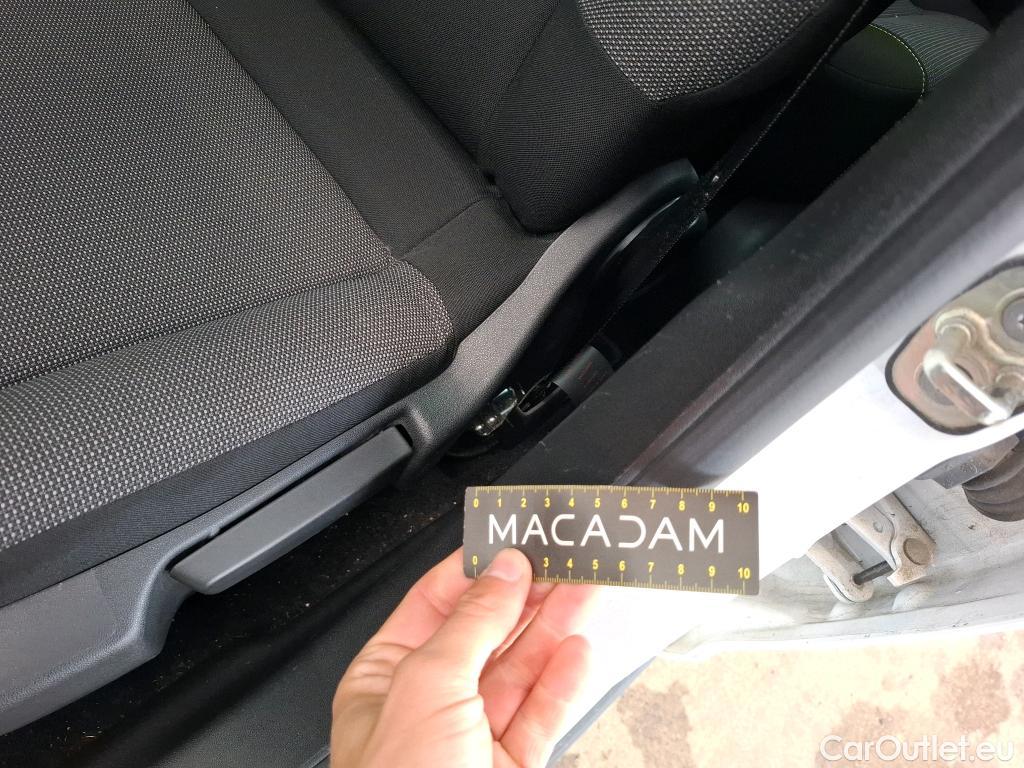  Citroen  C3  Feel 1.5 BlueHDI 100CV BVM5 E6dT #6