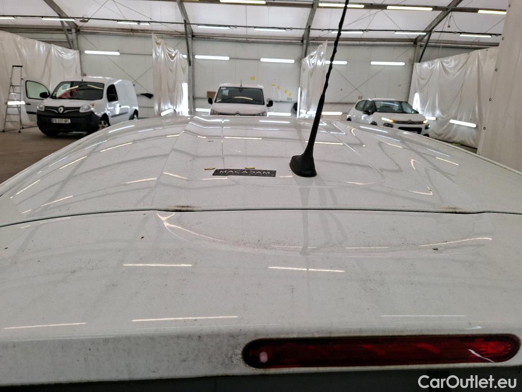  Citroen  C3  Feel 1.5 BlueHDI 100CV BVM5 E6dT #13