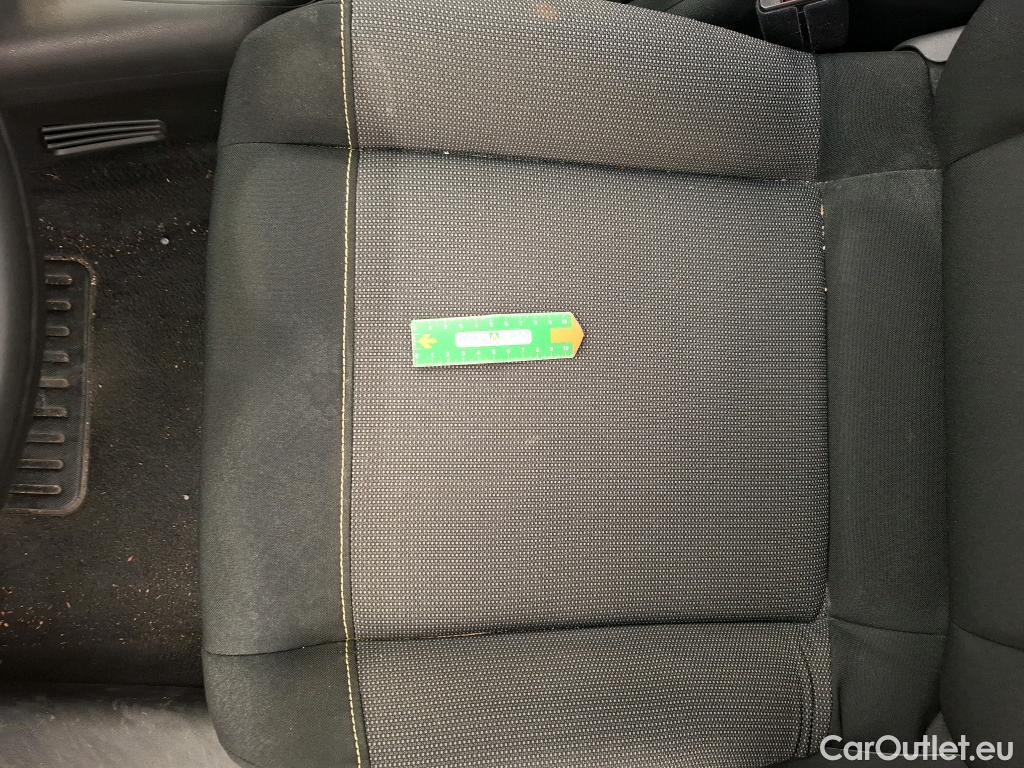  Citroen  C3  Société Feel Nav 1.2 PureTech 80CV BVM5 E6 #19