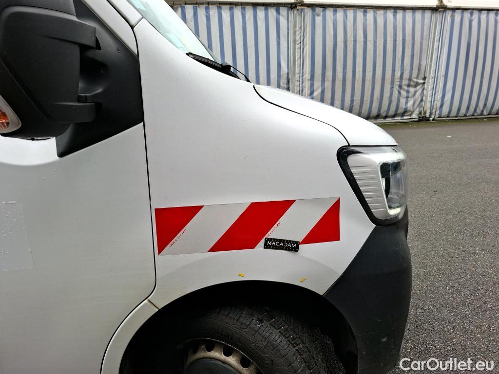  Renault  Master RENAULT  / 2019 / 4P / Fourgon tôlé FG Tr GCF F3500 L2H2 Energy dCi 150 #4