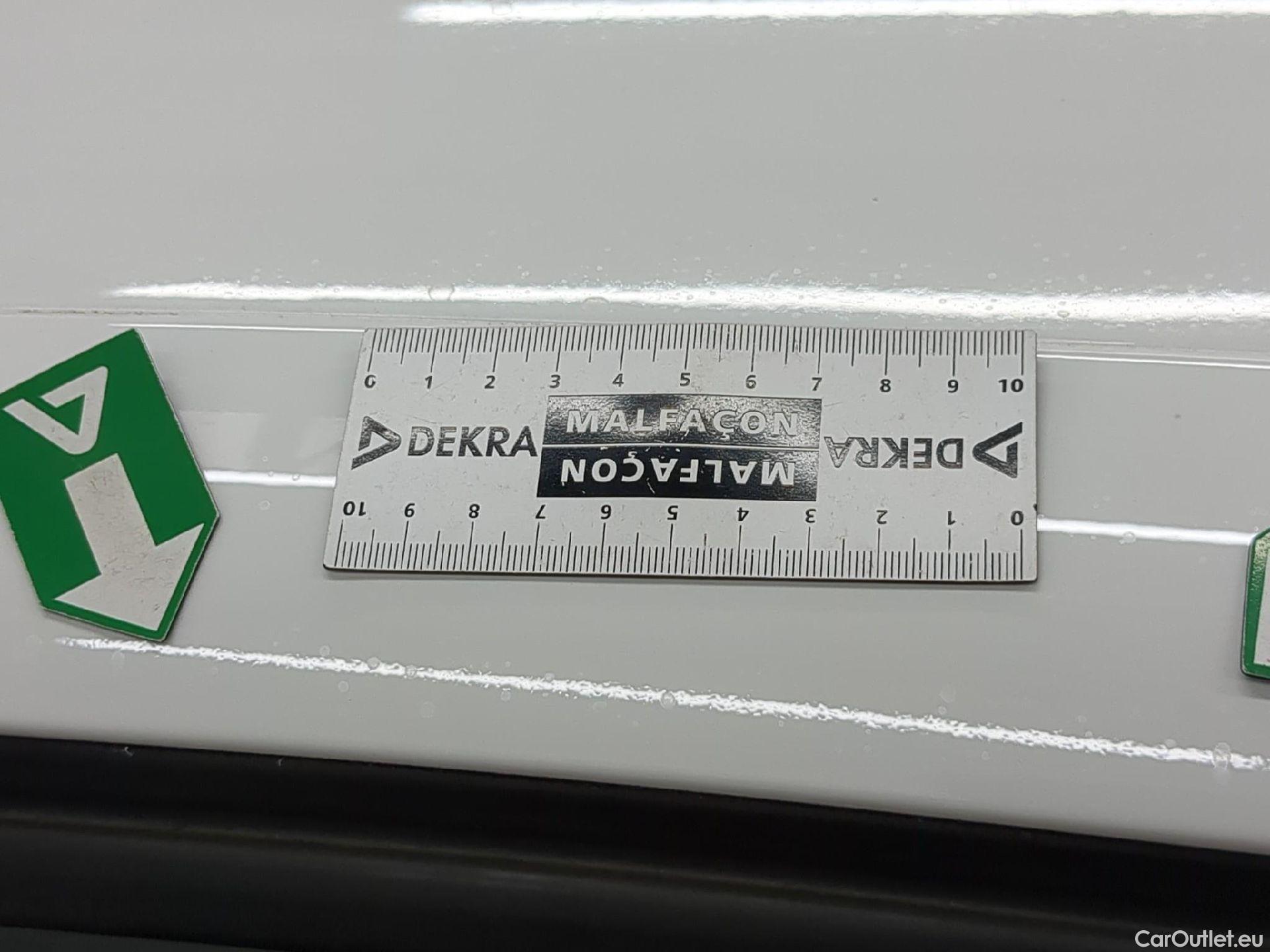  Peugeot  208  Affaire Premium Pack 1.2 80CV BVM5 E6dT #29