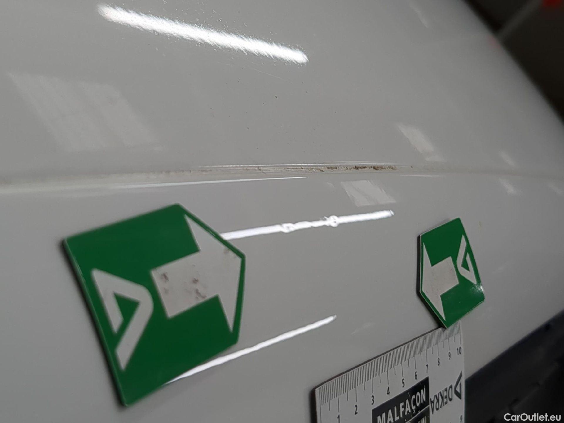  Peugeot  208  Affaire Premium Pack 1.2 80CV BVM5 E6dT #9