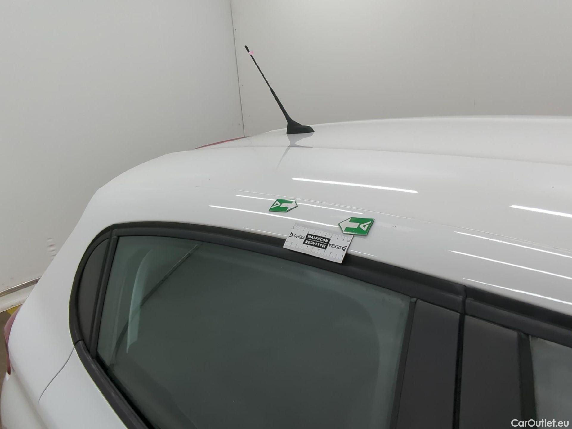  Peugeot  208  Affaire Premium Pack 1.2 80CV BVM5 E6dT #8