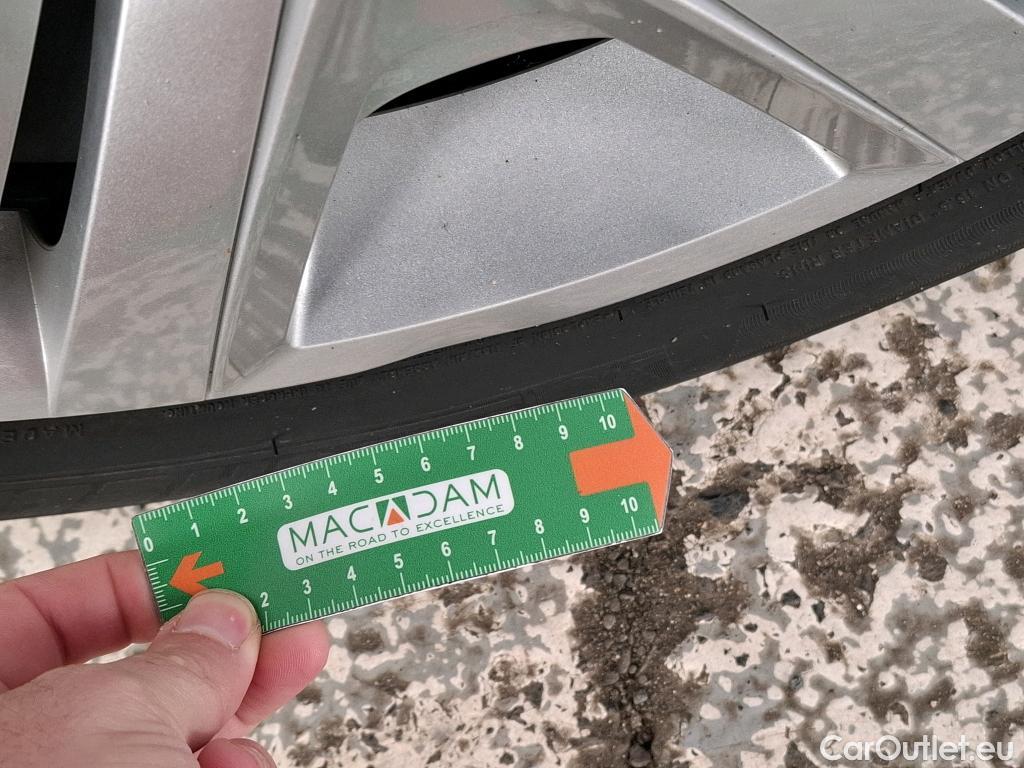  Peugeot  208  Signature 1.2 PureTech 80CV BVM5 E6dT #7