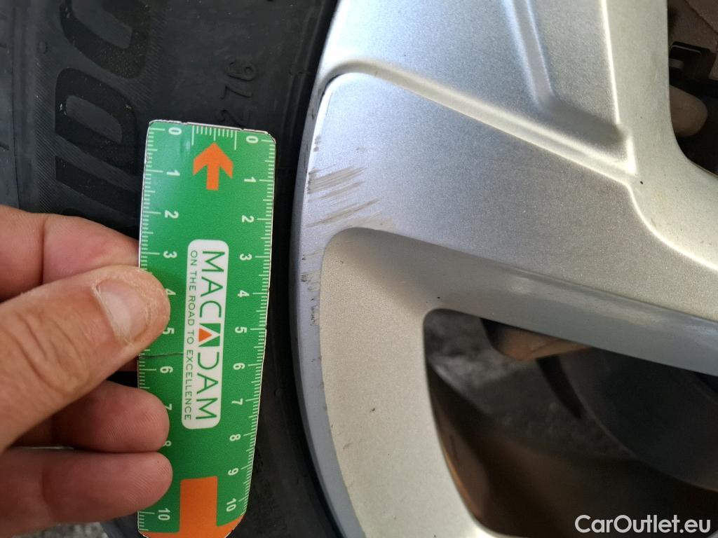  Citroen  C5 CITROEN  Aircross / 2018 / 5P / SUV Hybrid 225 ë-EAT8 Business #8