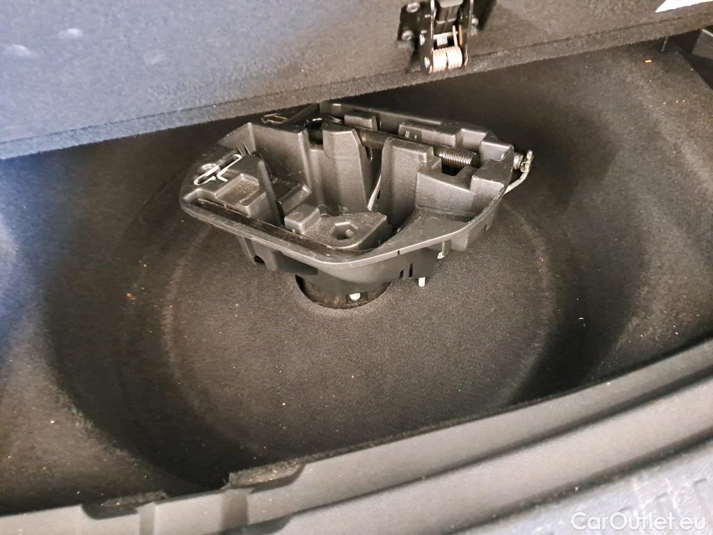  Renault  Megane RENAULT Mégane Estate  2020  5P  Break Business TCe 140 EDC FAP #25