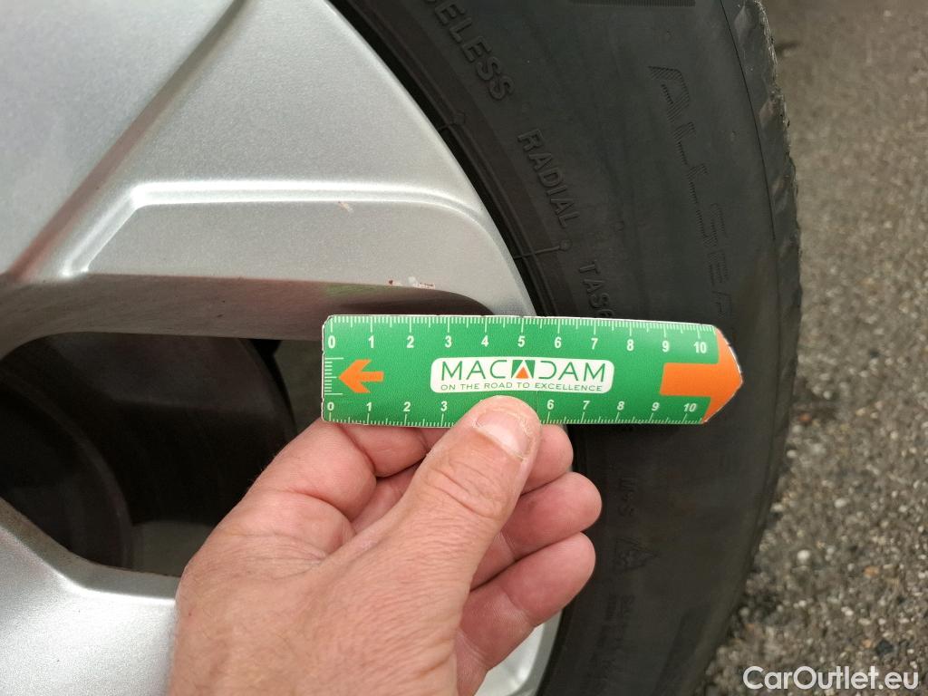  Citroen  C5 CITROEN  Aircross / 2018 / 5P / SUV Hybrid 225 ë-EAT8 Business #25