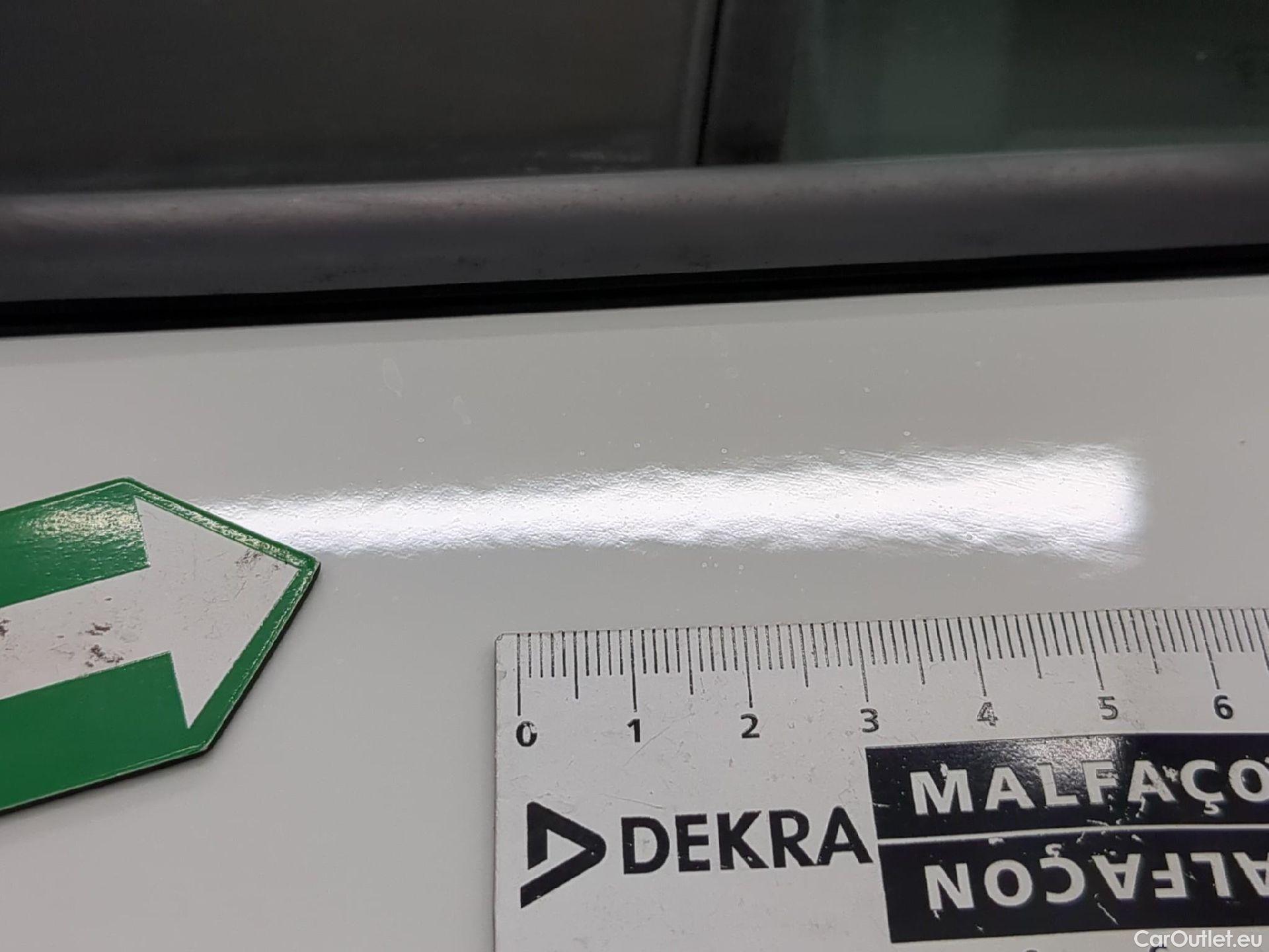  Peugeot  208  Affaire Premium Pack 1.2 80CV BVM5 E6dT #25