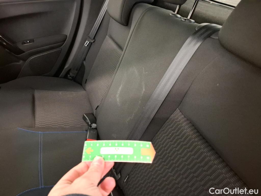  Peugeot  208  Signature 1.2 PureTech 80CV BVM5 E6dT #12