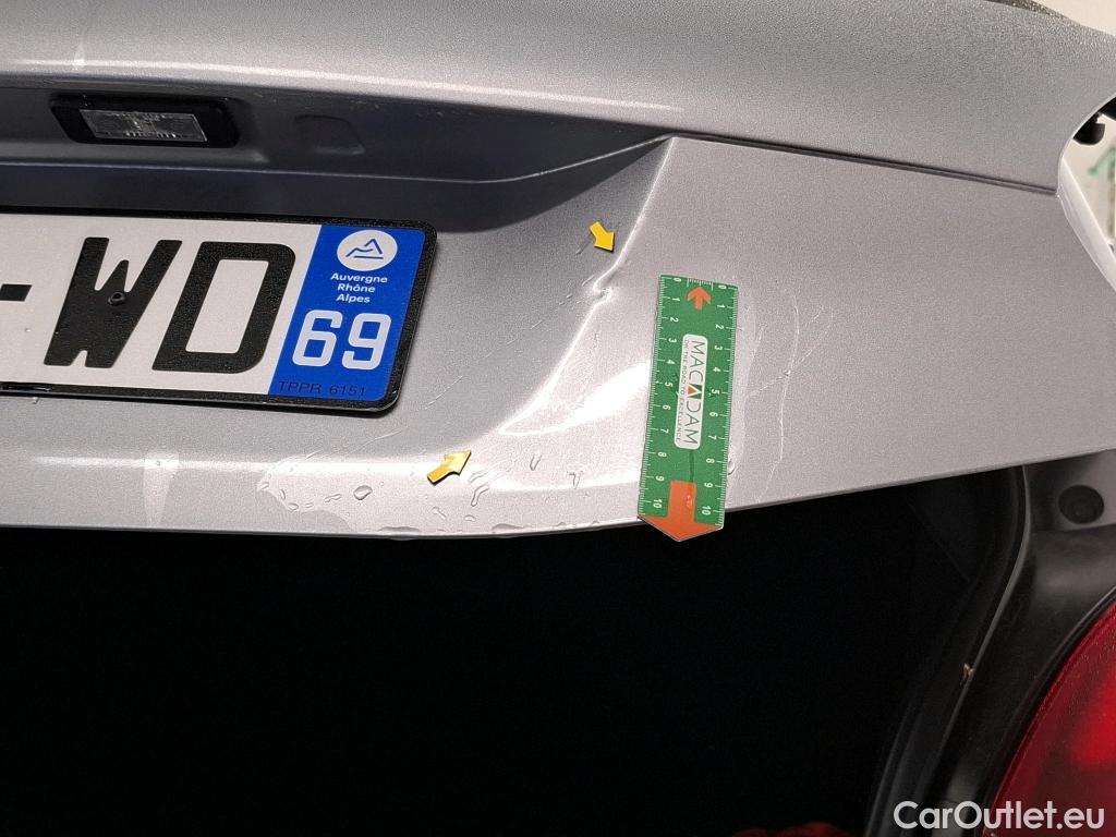  Peugeot  208  Signature 1.2 PureTech 80CV BVM5 E6dT #2