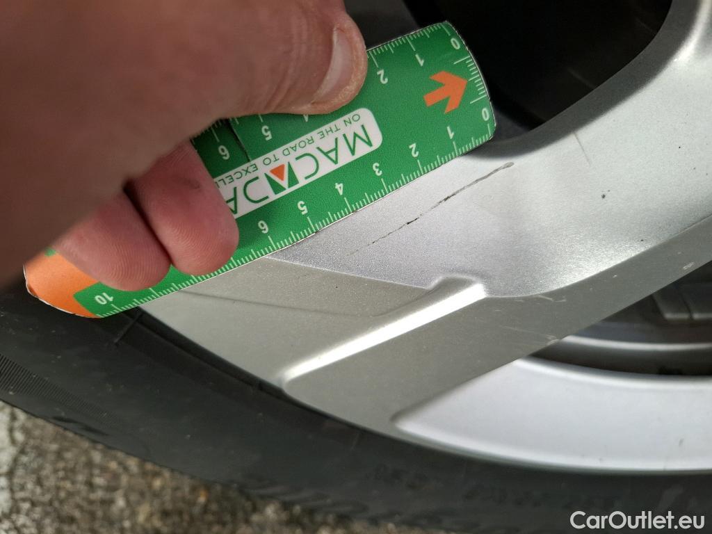  Citroen  C5 CITROEN  Aircross / 2018 / 5P / SUV Hybrid 225 ë-EAT8 Business #4