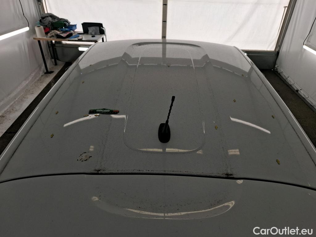  Citroen  C3  Société Feel Nav 1.2 PureTech 80CV BVM5 E6 #3