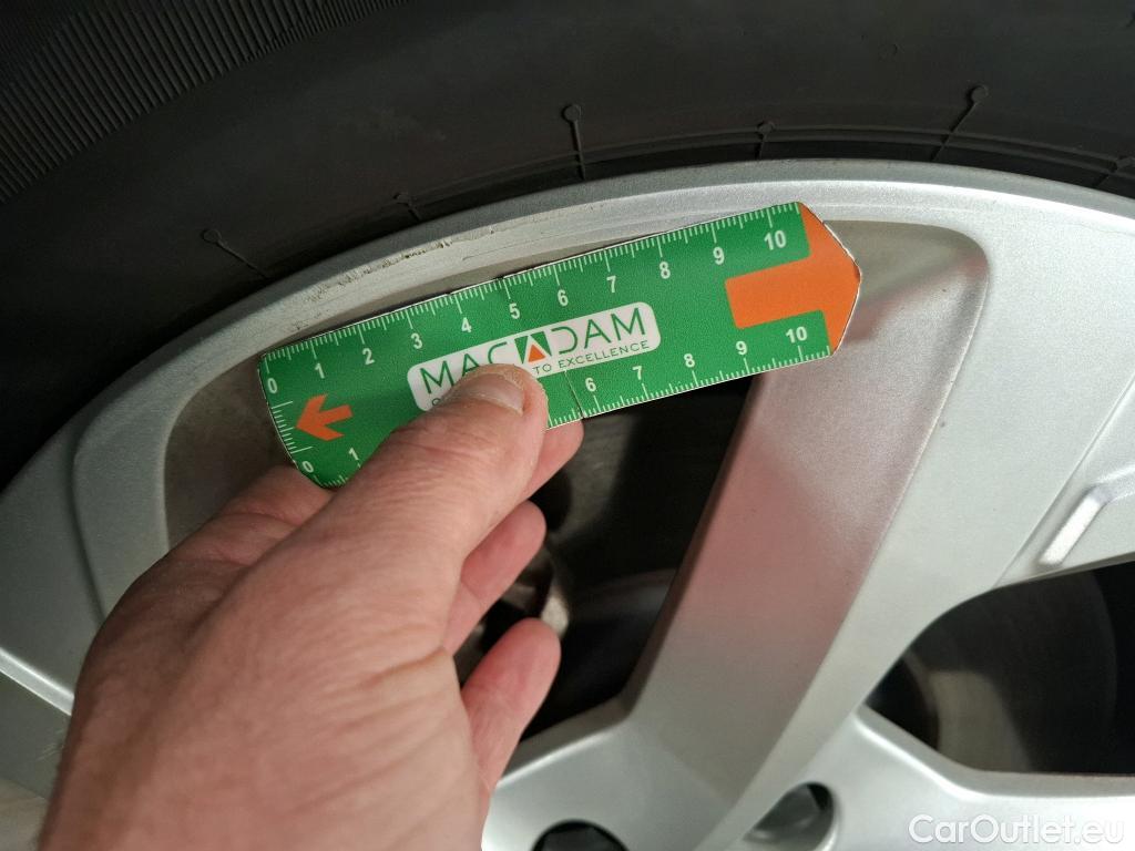  Citroen  C5 CITROEN  Aircross / 2018 / 5P / SUV Hybrid 225 ë-EAT8 Business #24