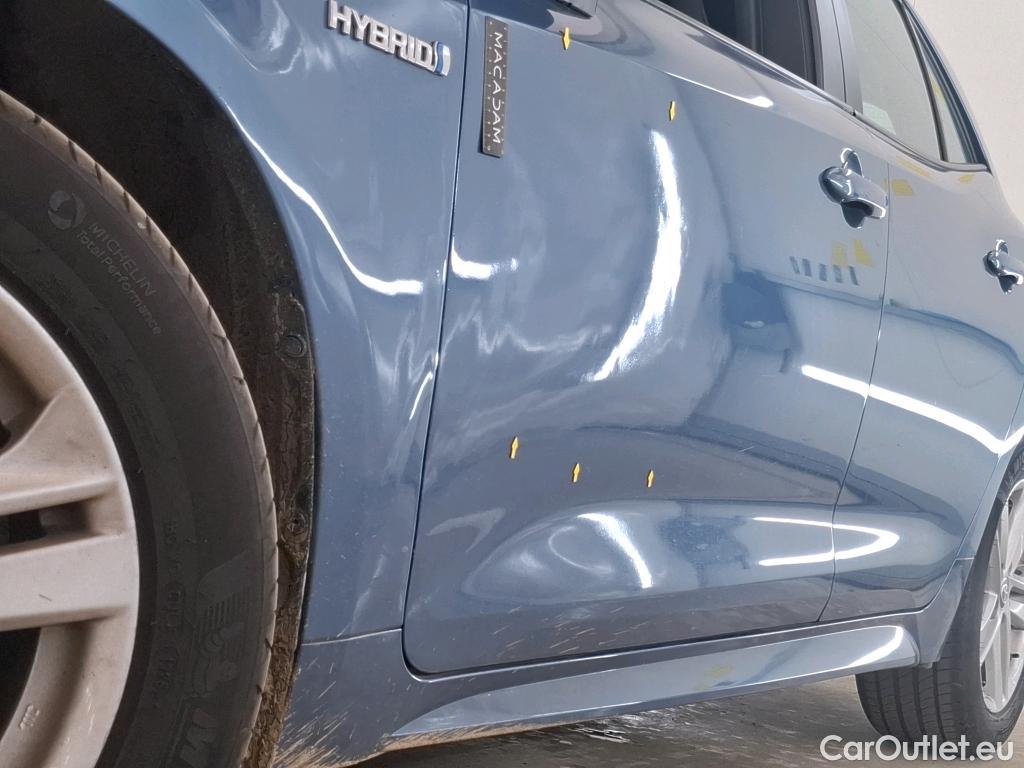  Toyota  Corolla TOYOTA  / 2018 / 5P / Berline Hybride 122h Dynamic Business Stage Acad #13