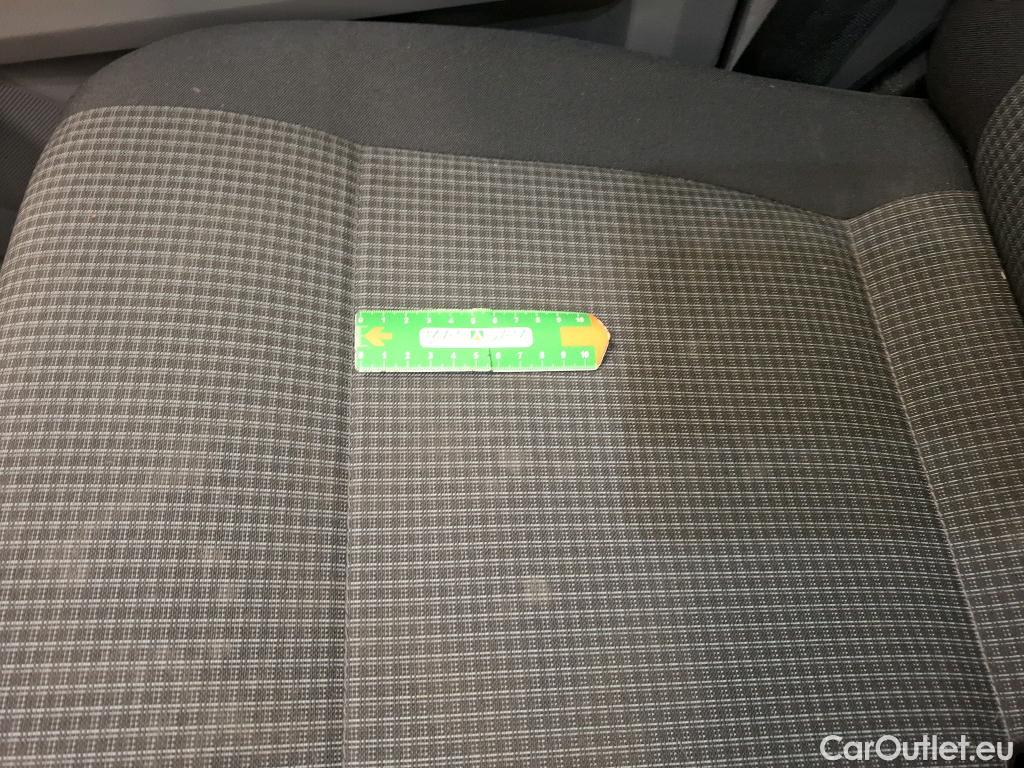  Volkswagen  Transporter VOLKSWAGEN  / 2019 / 4P / Fourgon tôlé 2.0 TDi 110 L1H1 Business #26