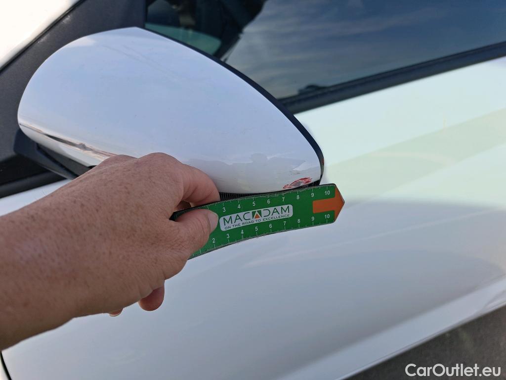  Hyundai  i20 HYUNDAI  / 2023 / 5P / berlina con portón 1.0 TGDI Klass #14