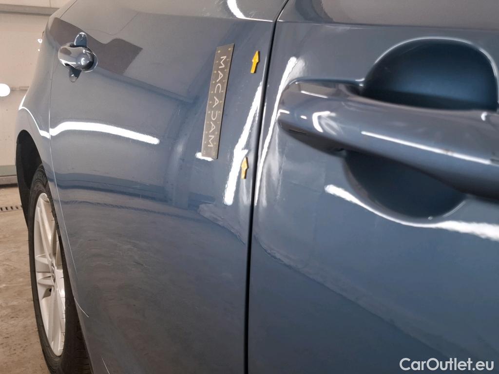  Toyota  Corolla TOYOTA  / 2018 / 5P / Berline Hybride 122h Dynamic Business Stage Acad #33