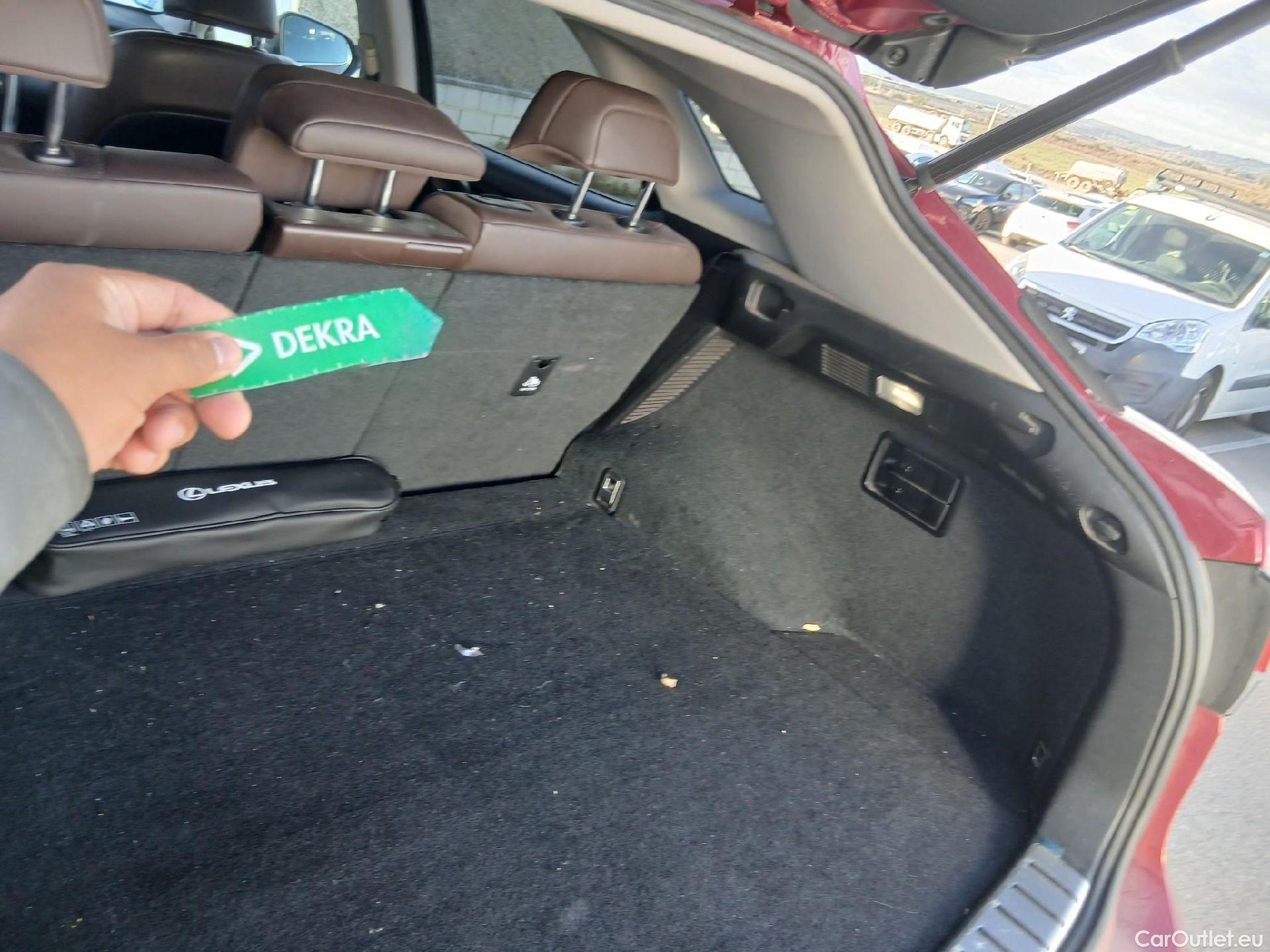  Lexus  RX LEXUS  / 2019 / 5P / todoterreno 450h Executive #4