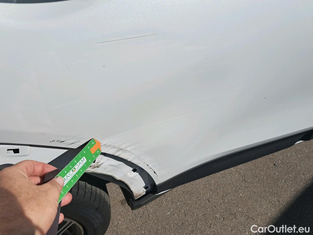  KIA  XCeed KIA  / 2022 / 5P / todoterreno 1.5 MHEV GT-line 118kW (160CV) DCT #4