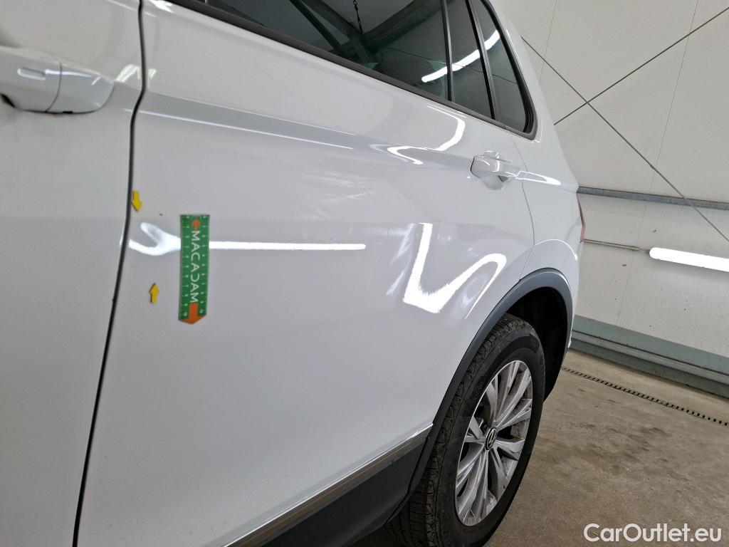  Volkswagen  Tiguan VOLKSWAGEN  / 2020 / 5P / SUV 1.4 eHybrid 245 DSG6 Life Business #6