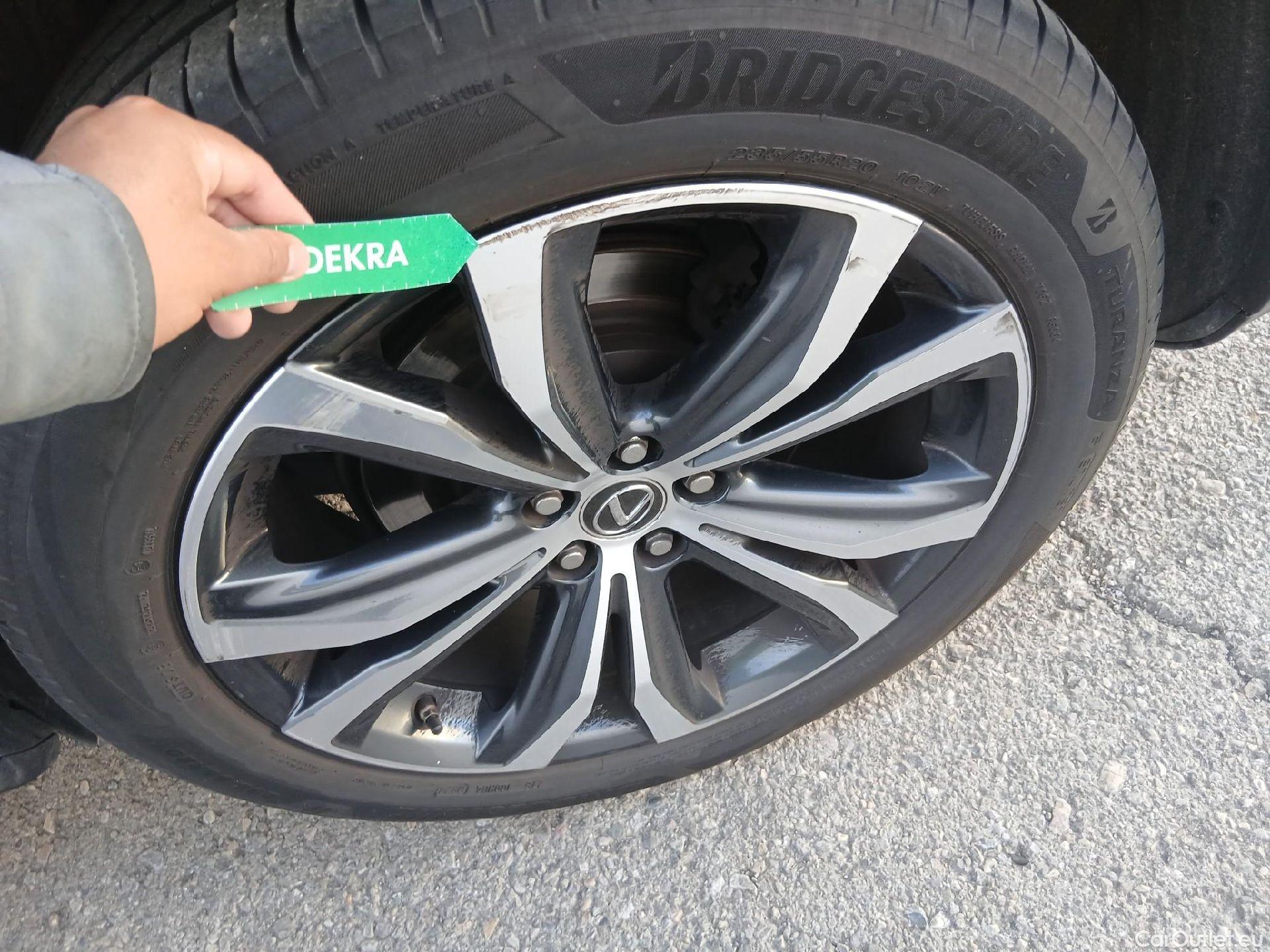  Lexus  RX LEXUS  / 2019 / 5P / todoterreno 450h Executive #20