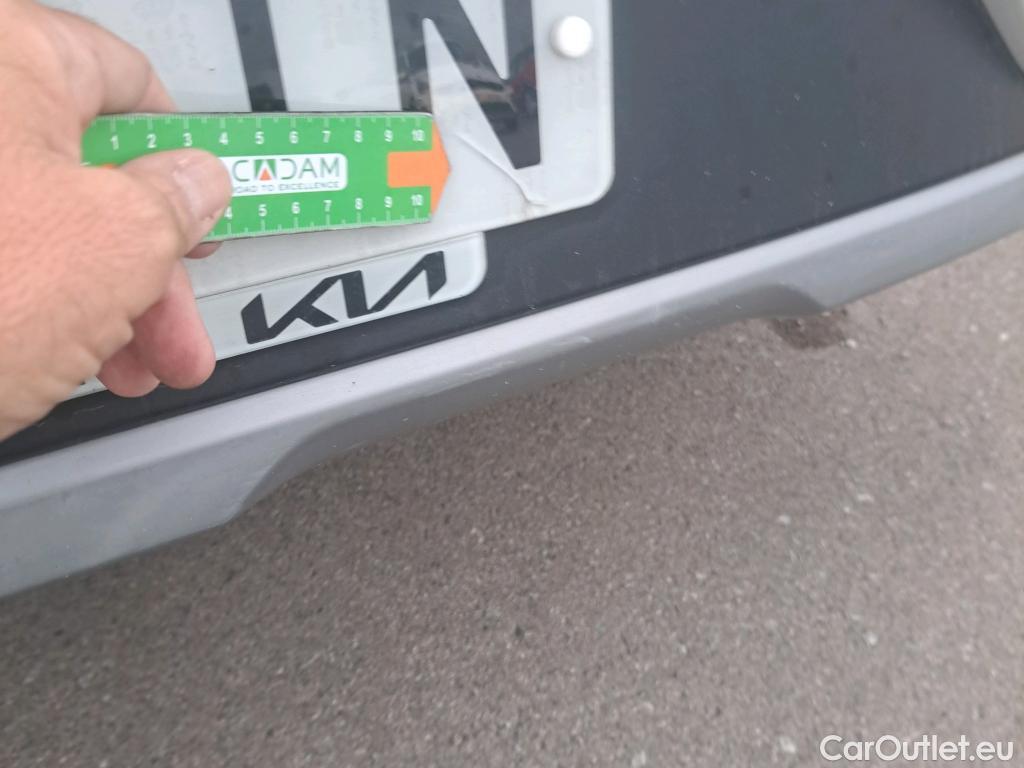  KIA  Niro KIA  / 2019 / 5P / crossover 1.6 GDi PHEV 104kW (141CV) Drive #39