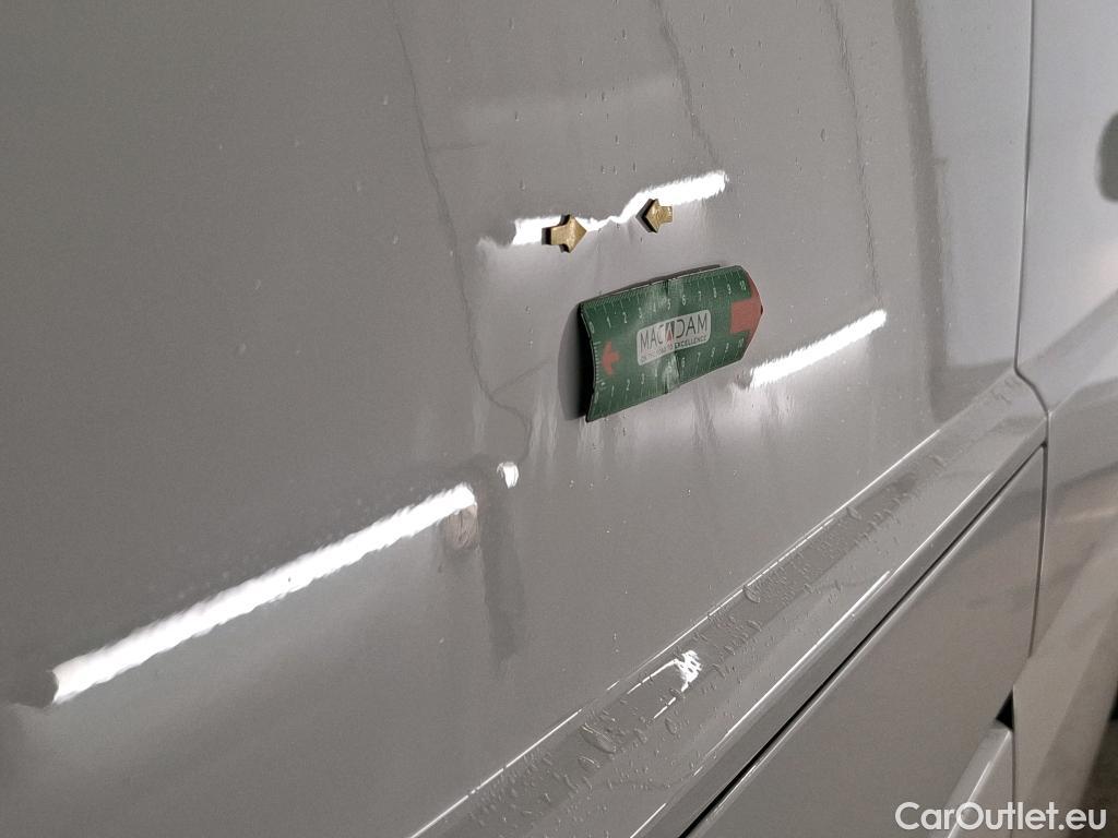  Volkswagen  Transporter VOLKSWAGEN  / 2019 / 4P / Fourgon tôlé 2.0 TDi 110 L1H1 Business #39