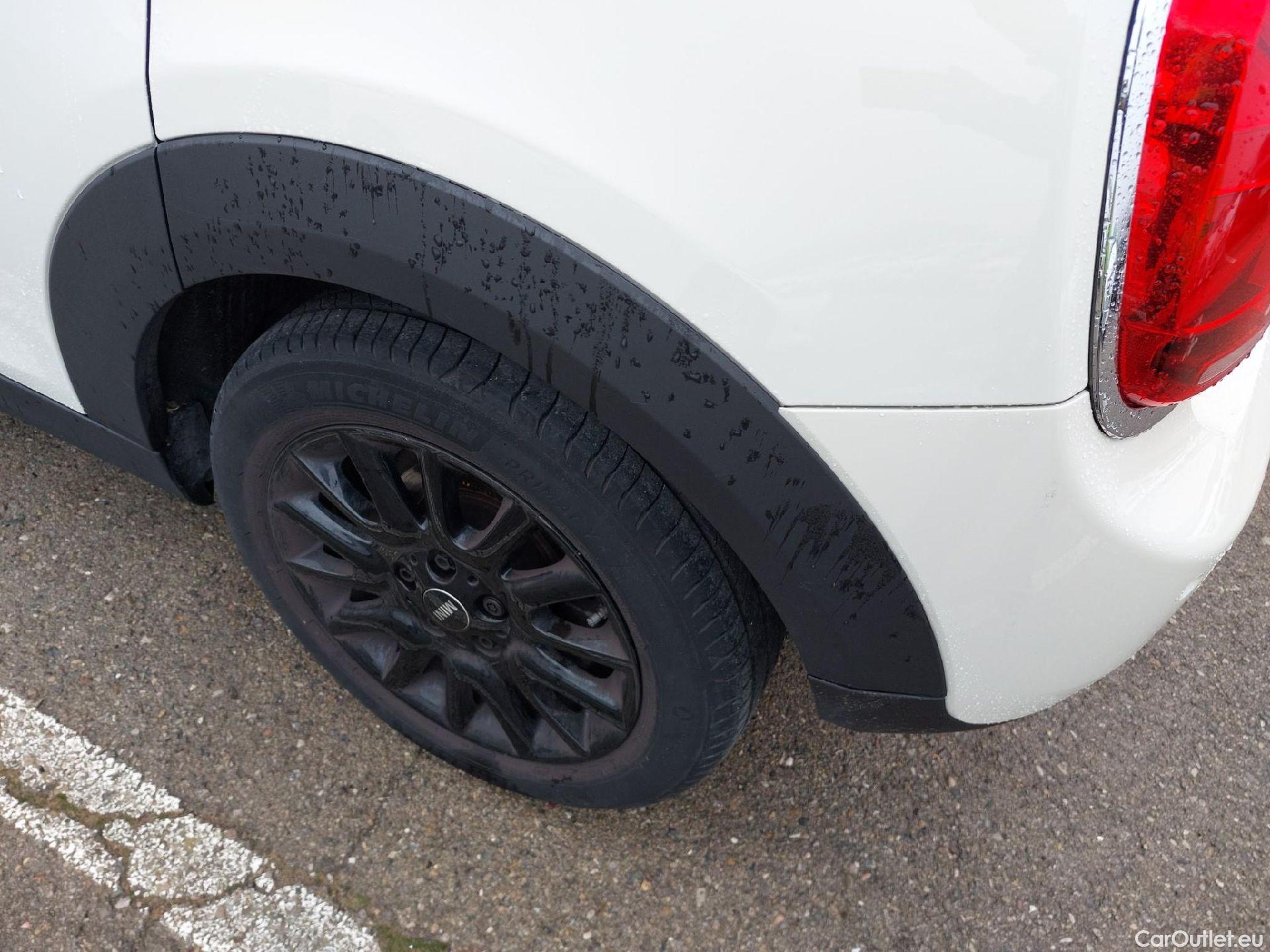  Mini  Cooper MINI MINI / 2014 / 5P / berlina con portón ONE 5 PUERTAS (CX) #3