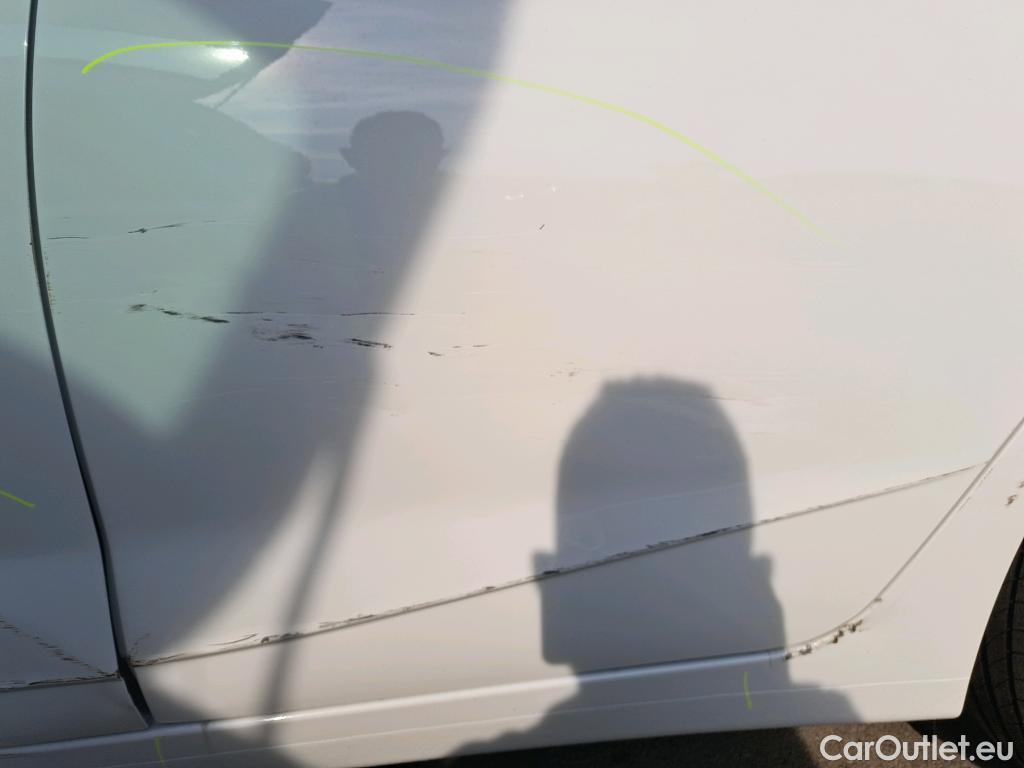  Hyundai  i20 HYUNDAI  / 2023 / 5P / berlina con portón 1.0 TGDI Klass #1