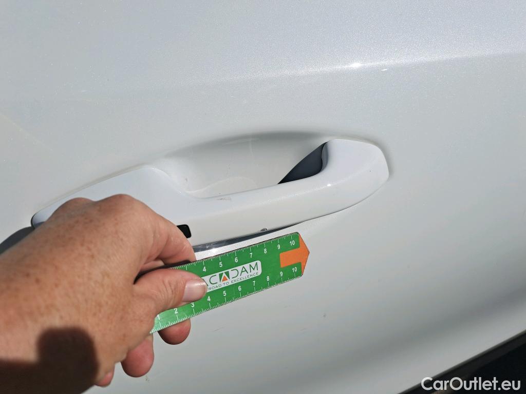  KIA  XCeed KIA  / 2022 / 5P / todoterreno 1.5 MHEV GT-line 118kW (160CV) DCT #28