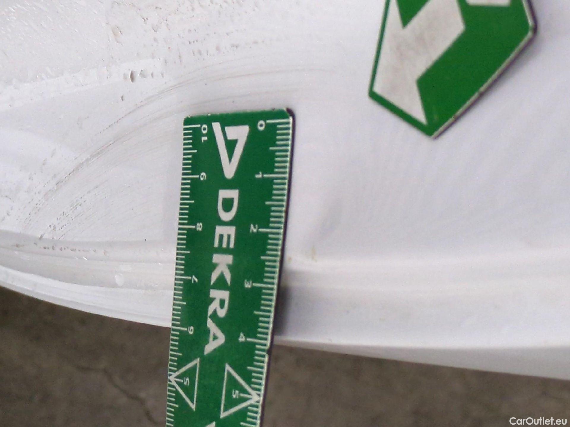  Toyota  Corolla TOYOTA  Touring Sports / 2018 / 5P / Break Hybride 122h Dynamic Business Stage Acad #3