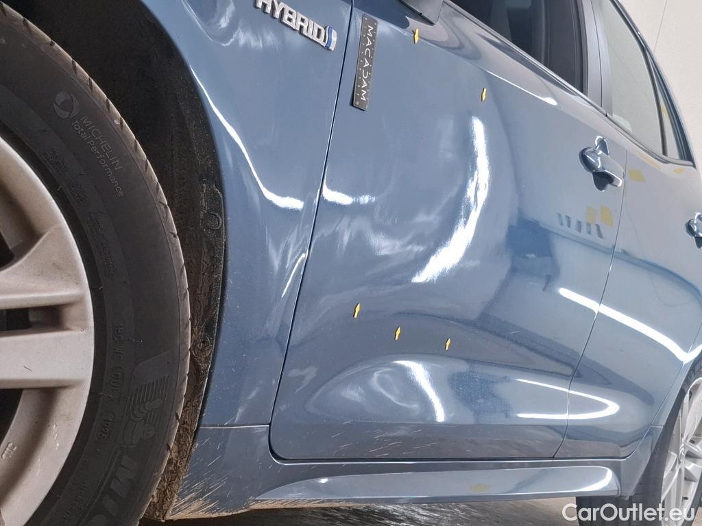  Toyota  Corolla TOYOTA  / 2018 / 5P / Berline Hybride 122h Dynamic Business Stage Acad #21