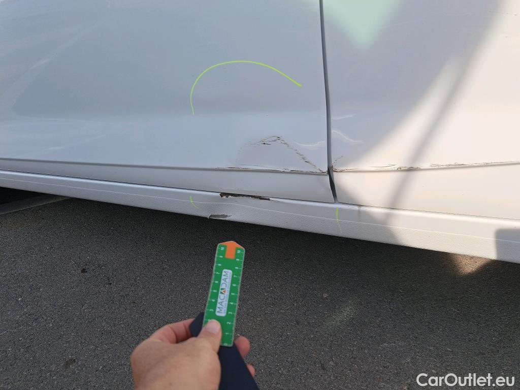  Hyundai  i20 HYUNDAI  / 2023 / 5P / berlina con portón 1.0 TGDI Klass #6