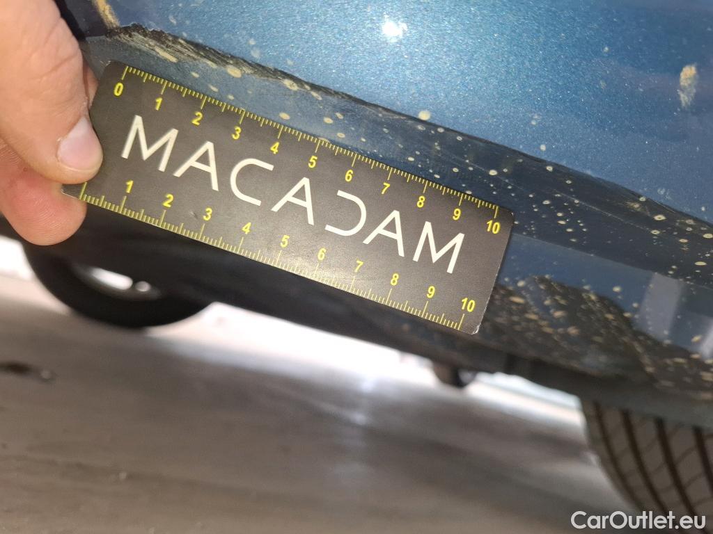  Toyota  Corolla TOYOTA  / 2018 / 5P / Berline Hybride 122h Dynamic Business Stage Acad #27