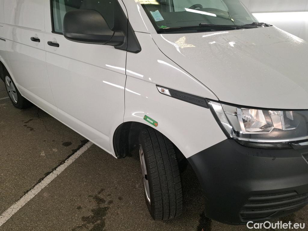  Volkswagen  Transporter VOLKSWAGEN  / 2019 / 4P / Fourgon tôlé 2.0 TDi 110 L1H1 Business #40