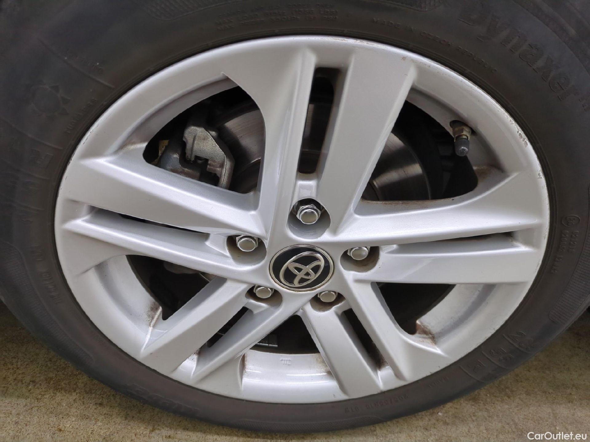  Toyota  Corolla TOYOTA  Touring Sports / 2018 / 5P / Break Hybride 122h Dynamic Business Stage Acad #15