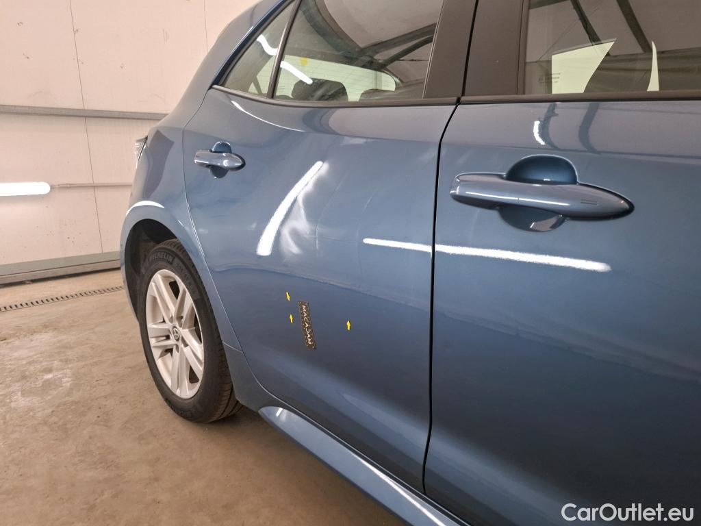  Toyota  Corolla TOYOTA  / 2018 / 5P / Berline Hybride 122h Dynamic Business Stage Acad #30