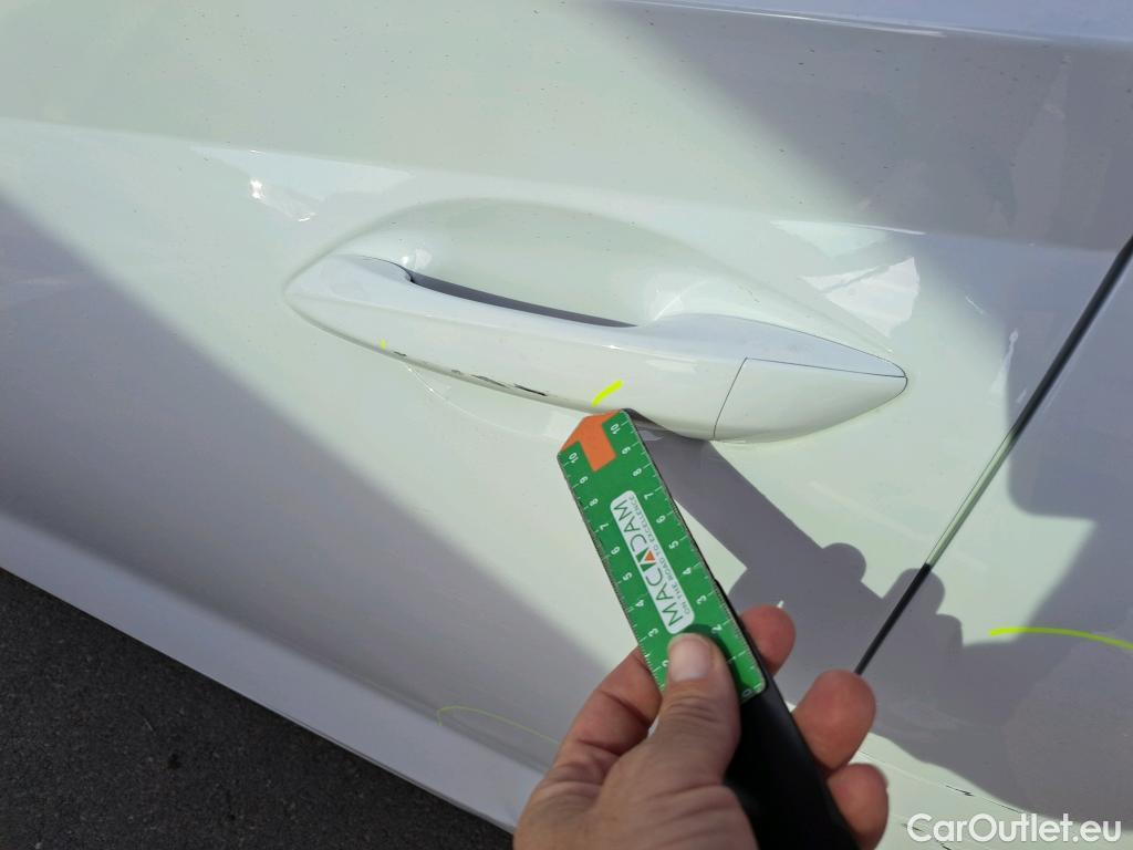  Hyundai  i20 HYUNDAI  / 2023 / 5P / berlina con portón 1.0 TGDI Klass #16