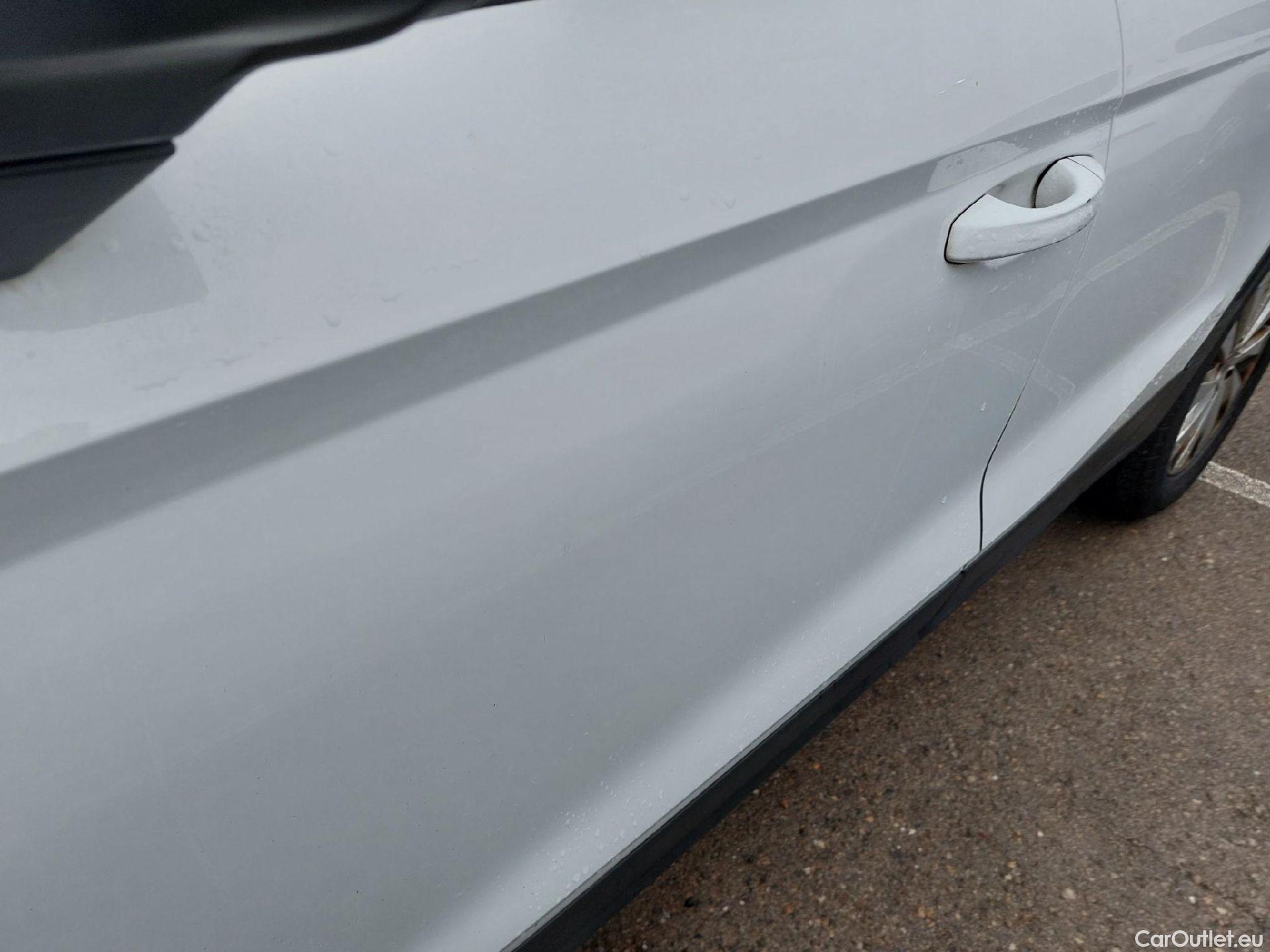  Seat  Arona SEAT  / 2017 / 5P / todoterreno 1.0 TSI 81kW (110CV) Style Plus (AC) #5