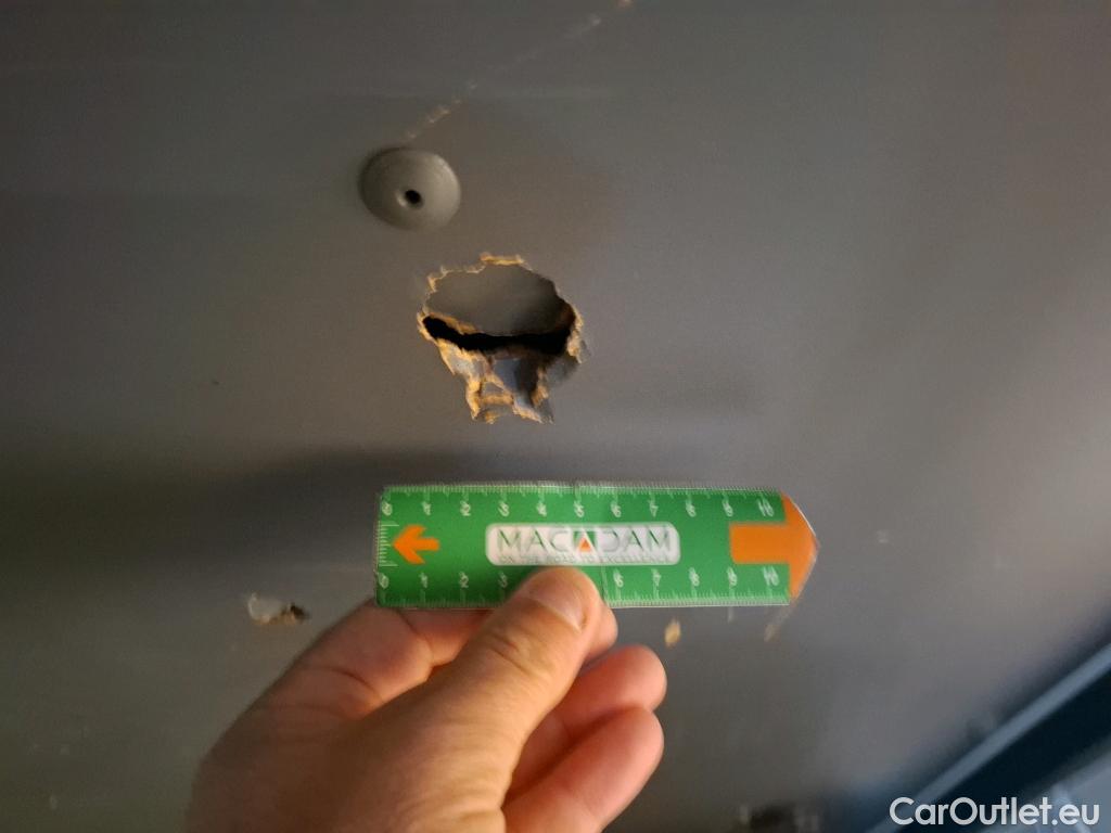  Volkswagen  Transporter VOLKSWAGEN  / 2019 / 4P / Fourgon tôlé 2.0 TDi 110 L1H1 Business #17