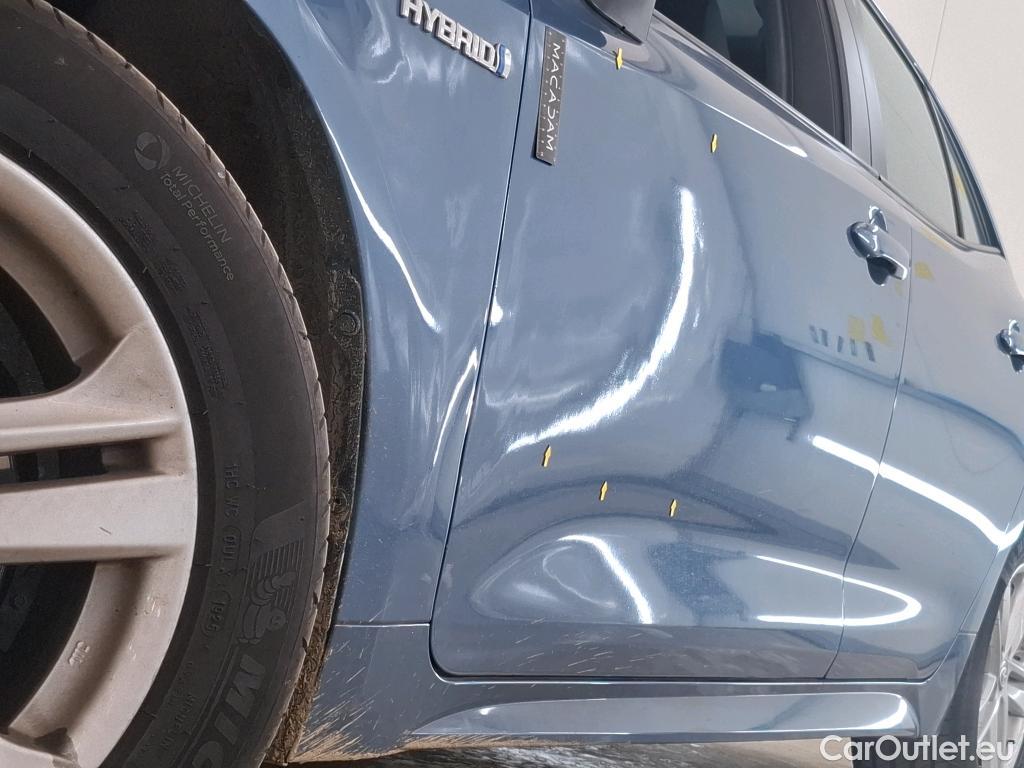  Toyota  Corolla TOYOTA  / 2018 / 5P / Berline Hybride 122h Dynamic Business Stage Acad #14