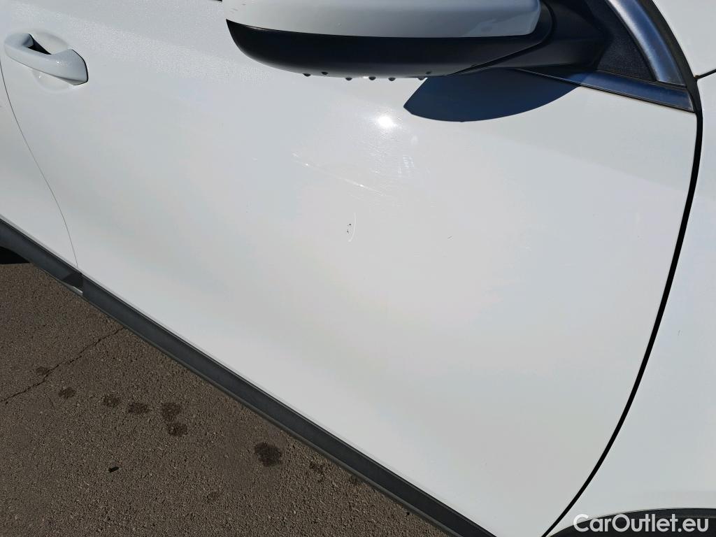  KIA  XCeed KIA  / 2019 / 5P / todoterreno 1.0 T-GDi Drive 88kW (120CV) #29